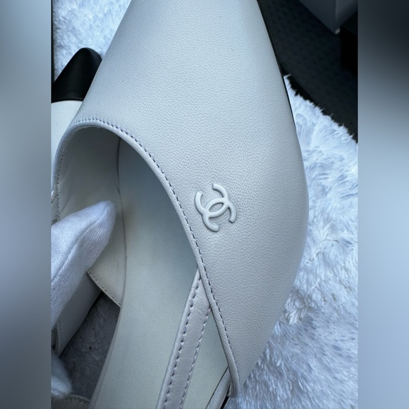 Chanel classic ballet two tone slingbacks NWB pointed toes 39.5 - Picture 12 of 15